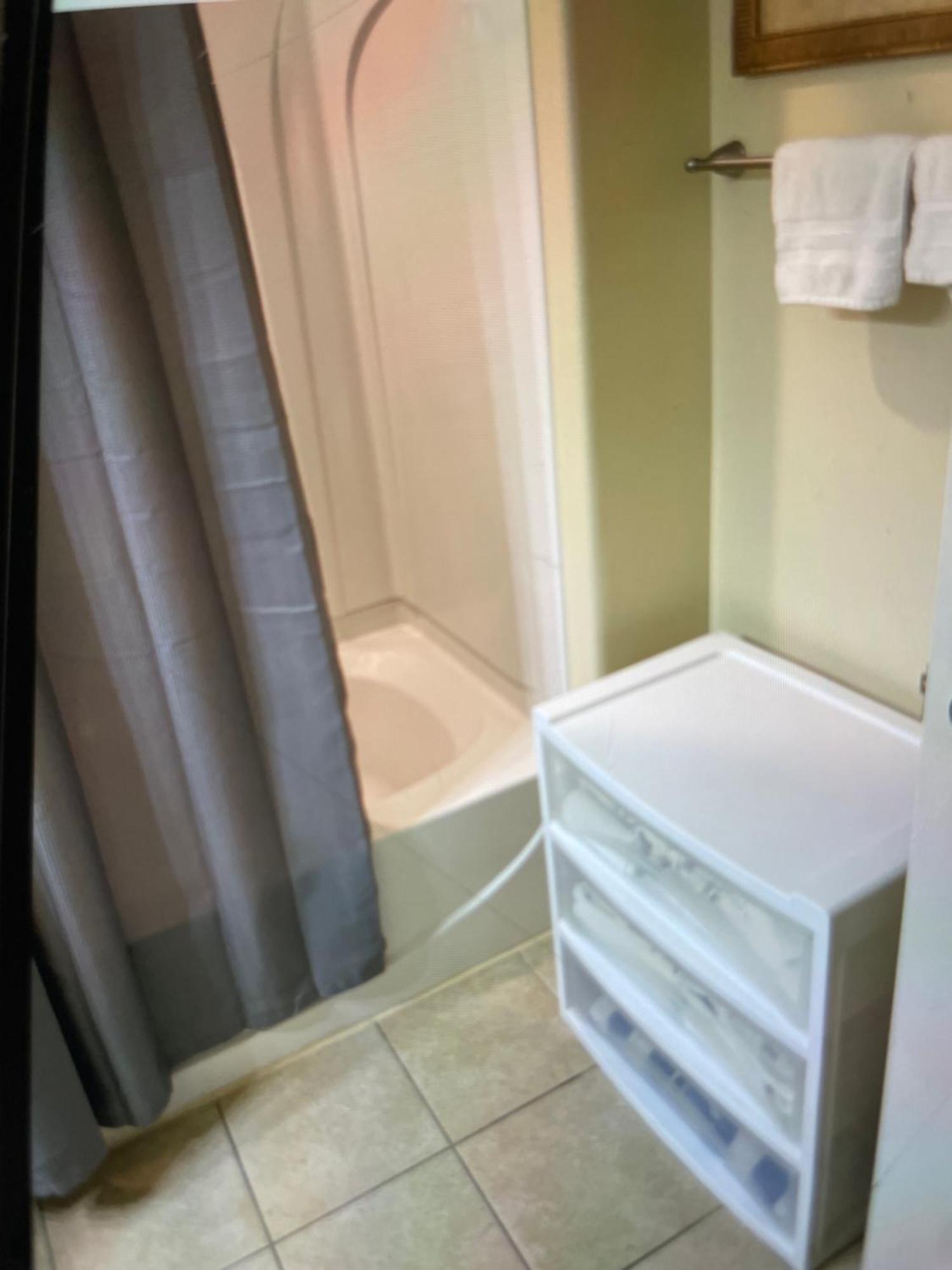 Appartement Disney 1 Mile , Blue Heron 1 Room 2 Bath,Amenities,6 Guests, Walk To Restaurants, No Fees At Check In Orlando